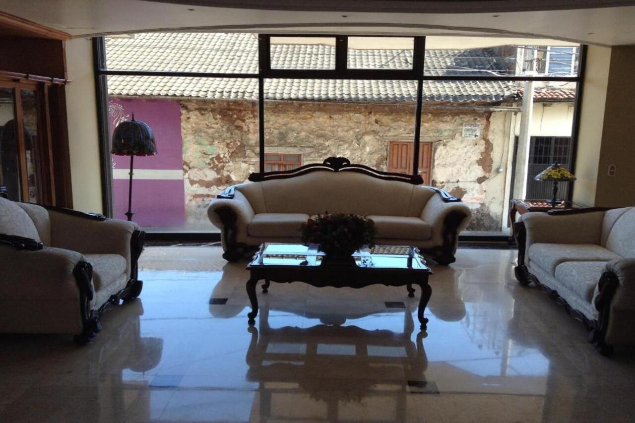 Hotel Real De Uruapan Uruapan  Bagian luar foto