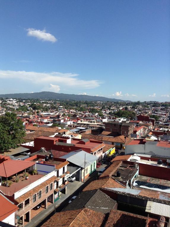 Hotel Real De Uruapan Uruapan  Bagian luar foto